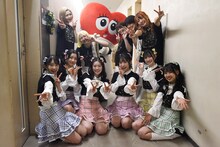 超ときめき♡宣伝部と“とき宣バンド”。