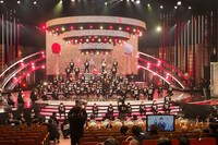 三山ひろしの音合わせの様子。（写真提供：NHK）