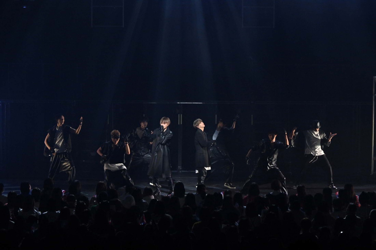 FANTASTICS from EXILE TRIBE