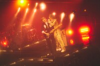 Mrs. GREEN APPLE「ゼンジン未到とリライアンス～復誦編～」東京・Zepp DiverCity（TOKYO）公演の様子。（撮影：鳥居洋介）