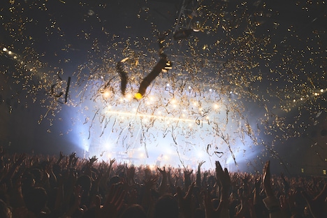 Mrs. GREEN APPLE「ゼンジン未到とリライアンス～復誦編～」東京・Zepp DiverCity（TOKYO）公演の様子。（撮影：鳥居洋介）