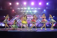 FRUITS ZIPPER「私の一番かわいいところ」をカバーする超ときめき♡宣伝部。(c)キングレコード