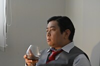 「かりあげクン」より諏訪雅（ヨーロッパ企画）。  (c)BS松竹東急／AOI Pro.