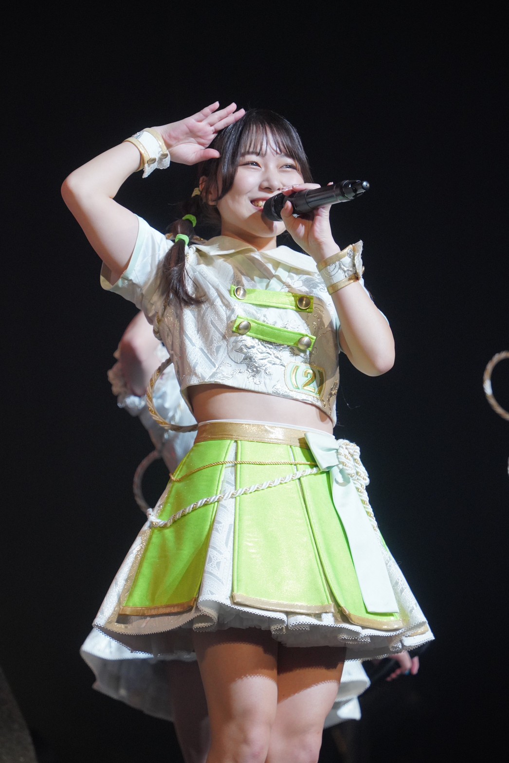 島崎友莉亜