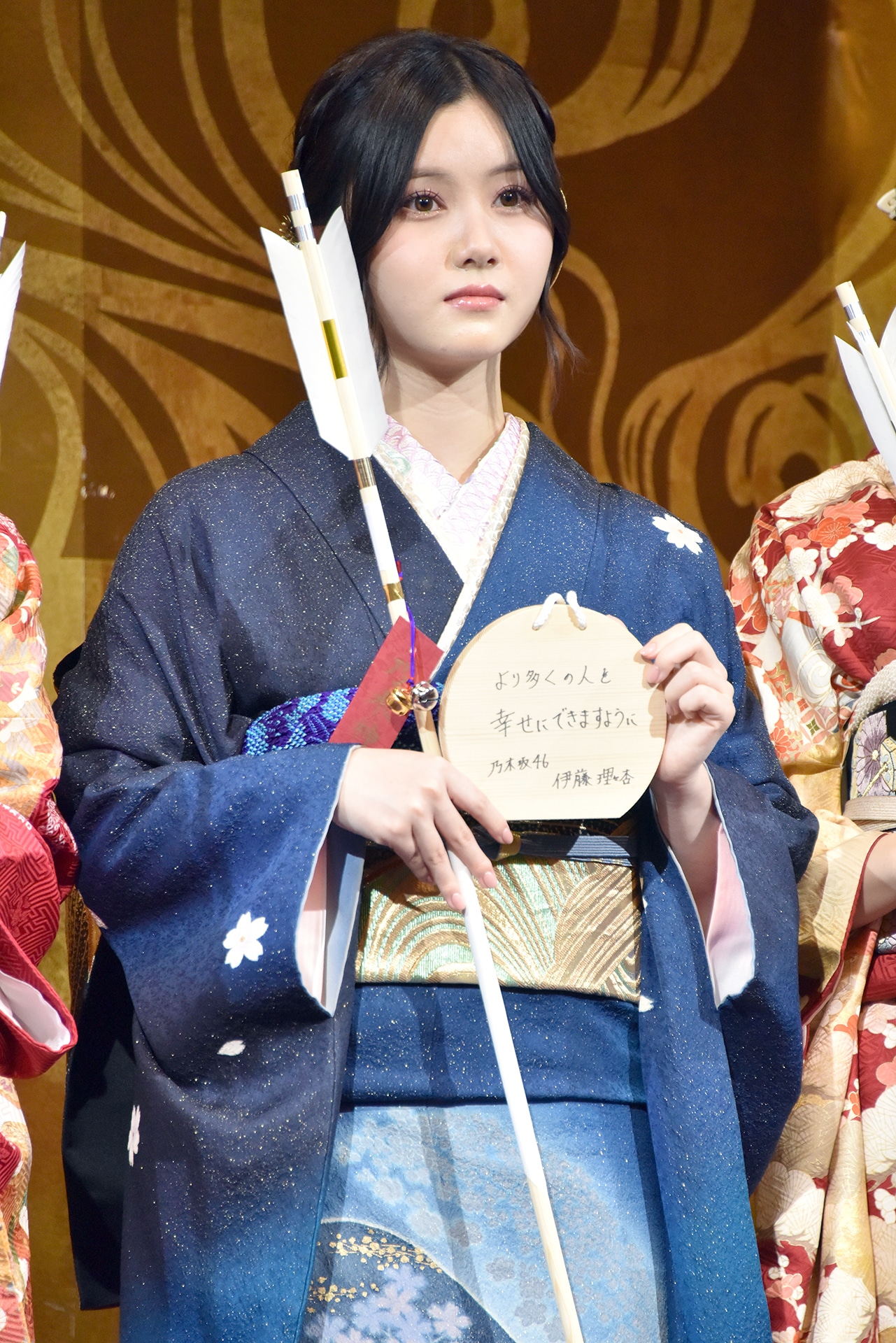 伊藤理々杏