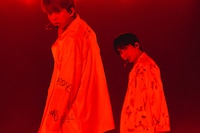 BLANK2Yのステージの様子。