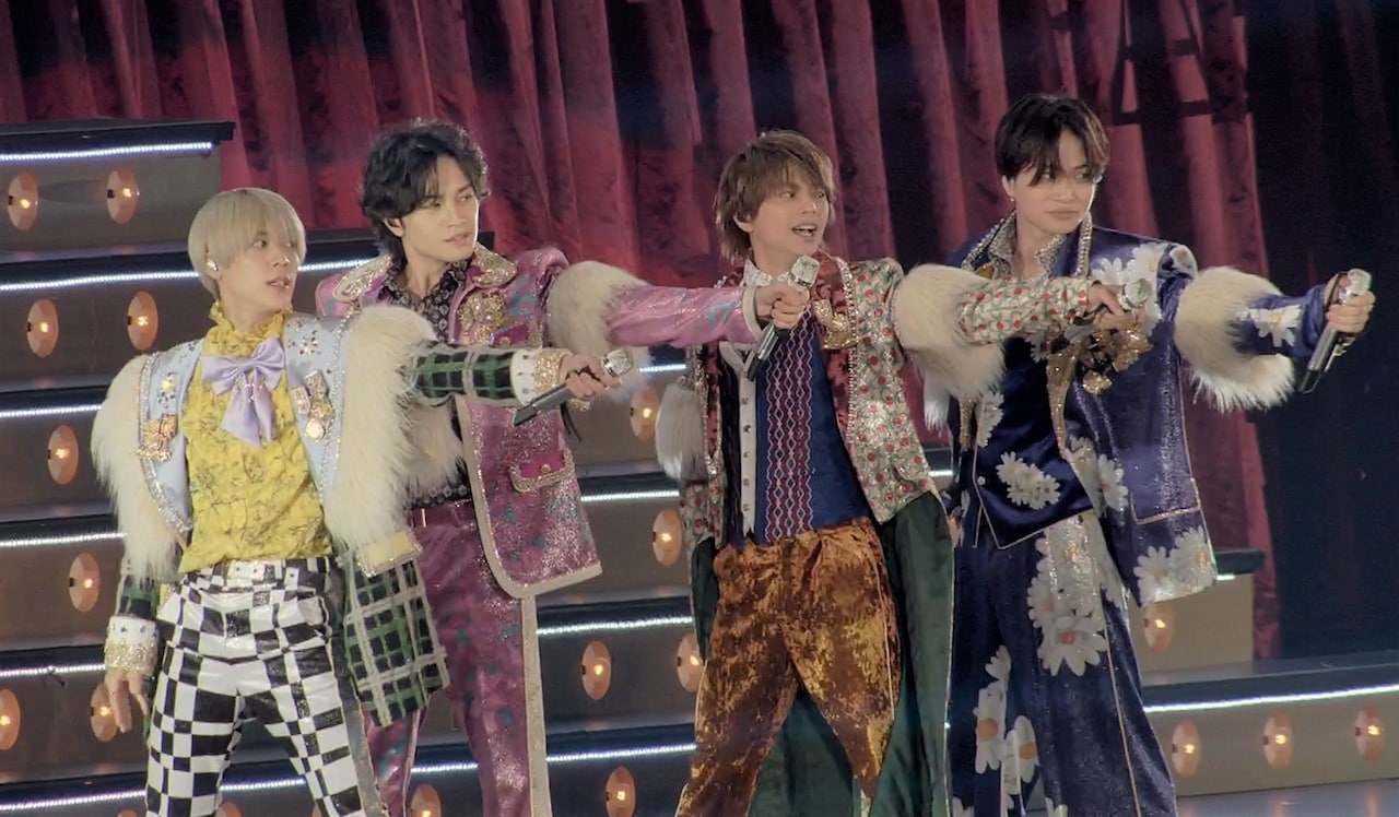 左から松島聡、中島健人、佐藤勝利、菊池風磨 (c)フジテレビ