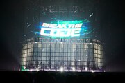 INI「2022 INI 1ST ARENA LIVE TOUR ［BREAK THE CODE］」東京・日本武道館公演の様子。(c)LAPONE Entertainment