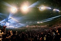 「マカロックツアーvol.14 ～10周年締めくくり秋・冬ツアー☆飽きがくる程そばにいて篇～」埼玉・さいたまスーパーアリーナ公演の様子。（撮影：酒井ダイスケ）