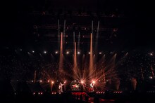 「SHISHAMO NO BUDOKAN!!! ～10YEARS THANK YOU～」の様子。（写真提供：GOOD CREATORS RECORDS / UNIVERSAL SIGMA）