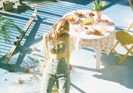 竹内アンナ、25歳の誕生日にワンマンライブ