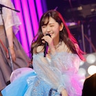 鈴木愛理、芸能生活20年を52曲に凝縮!ツアーファイナルで伝えたファンへの感謝