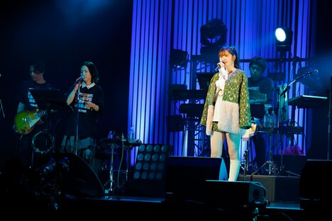 「鈴木愛理 LIVE PARTY No Live,No Life??」最終公演の様子。（写真提供：アップフロント）