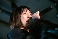 涙を流す朝倉みずほ（BELLRING少女ハート）。