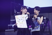 「アートチャレンジ」で最多票を獲得した瀬田さくら（ばってん少女隊）（左）。（写真提供：ニッポン放送）