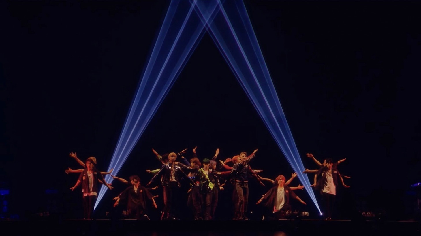 JO1「2022 JO1 1ST ARENA LIVE TOUR ‘KIZUNA’」より。