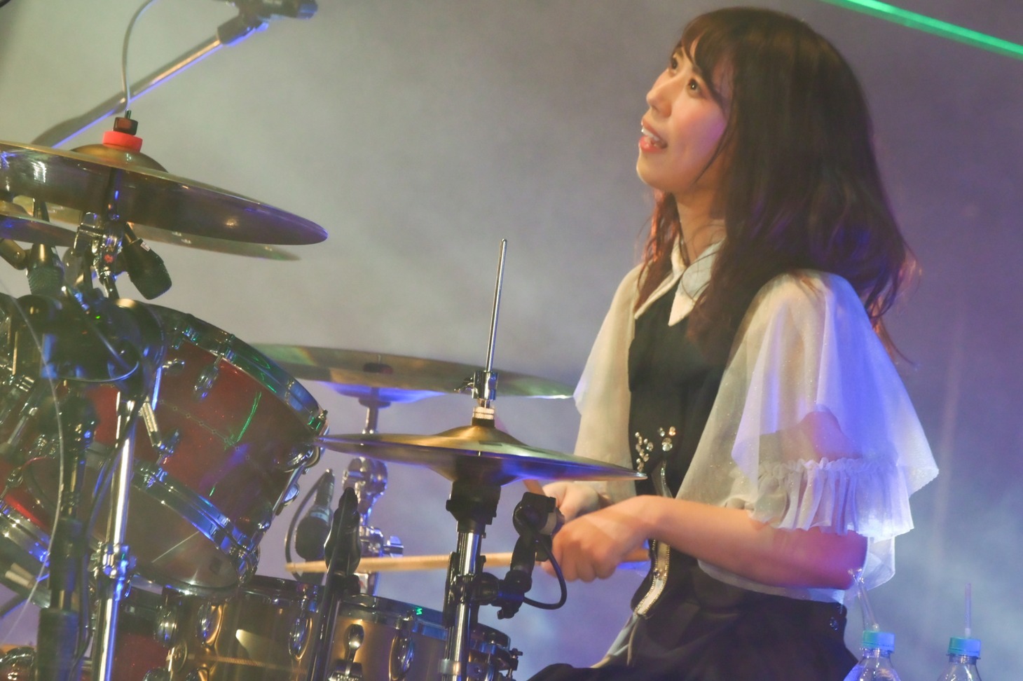 AKANE（Dr）（Photo by MASANORI FUJIKAWA