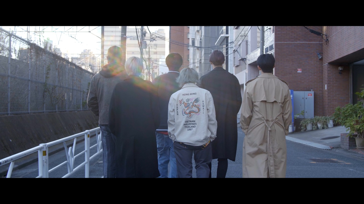 「ODDLORE DOCUMENTARY『LABYRINTH OF THE MIND』」より。