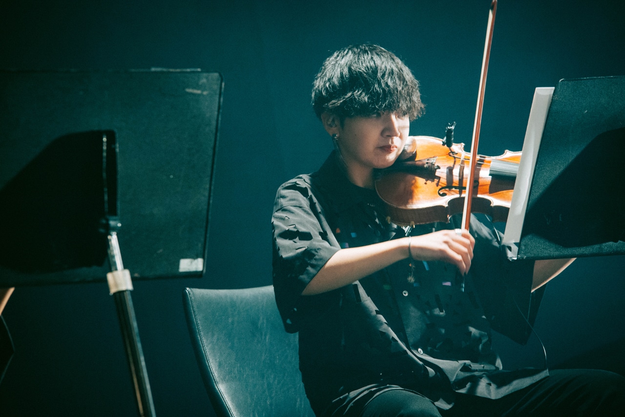 三輪紫乃（Viola）（Photo by Kana Tarumi）