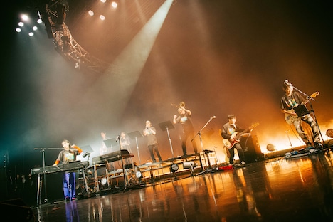 TOMOO「TOMOO 1st LIVE TOUR 2022-2023 "BEAT"」最終公演の様子。（Photo by Kana Tarumi）