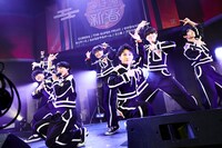 THE SUPER FRUIT（撮影：上溝恭香）