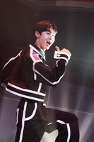 鈴木志音（撮影：上溝恭香）