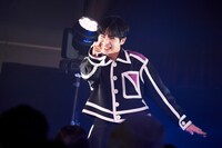 鈴木志音（撮影：上溝恭香）