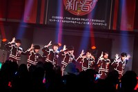 THE SUPER FRUIT（撮影：上溝恭香）