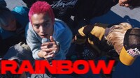SATOH「Rainbow」ミュージックビデオより。