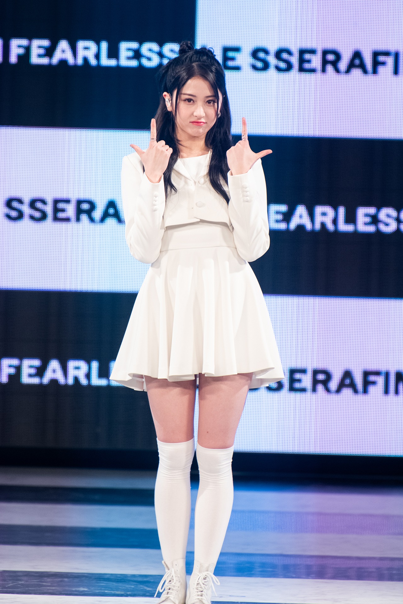 HUH YUNJIN
