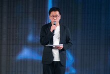 司会を務めた古家正亨。