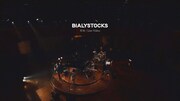 Bialystocks「灯台」スタジオライブ映像のワンシーン。