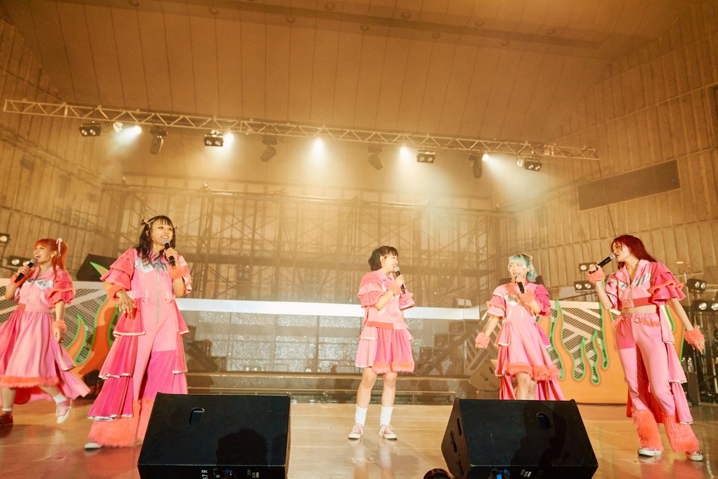 PIGGS（Photo by Shota Ashino）