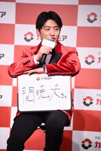 「ドライブするなら誰としたい？」という質問に関暁夫の名前を挙げ「いろいろなことを教えてくれそう」と答えた佐野玲於。