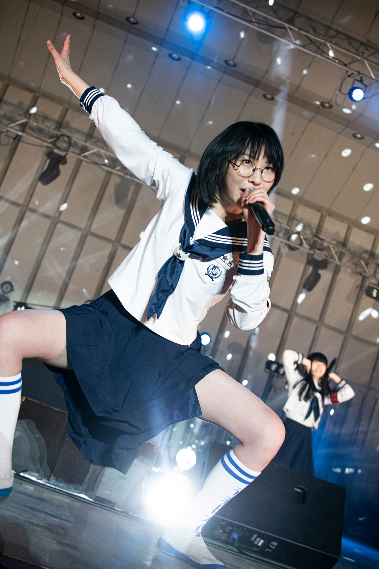 SUZUKA（新しい学校のリーダーズ）（Photo by MAYUMI）