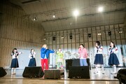 「ライブナタリー 5周年記念公演 “水曜日のカンパネラ × chelmico × 新しい学校のリーダーズ”」アンコールの様子。（撮影：音楽ナタリー）