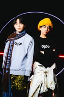 小泉光咲と長野凌大。