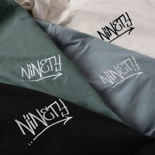 「原因は自分にある。× 9090 9090 Angel Snow Parka」のディテール。