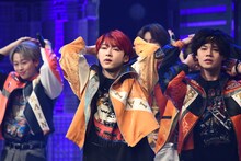 ユーキ（中央）