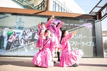 私立恵比寿中学「武者修行フリーライブ」の様子。