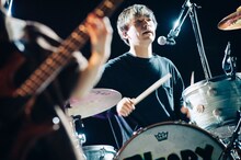 カズマ・タケイ（Dr / ネクライトーキー）（Photo by Kana Tarumi）