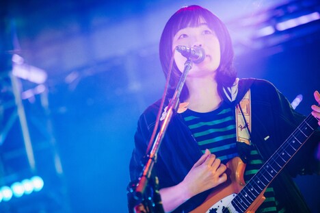 もっさ（Vo, G / ネクライトーキー）（Photo by Kana Tarumi）