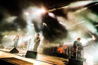 渋谷すばるのライブの様子。（撮影：森好弘）