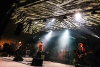 「ライブナタリー 5周年記念公演 “渋谷すばる × THE BAWDIES”」の様子。（撮影：森好弘）