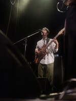 堀部祐介（B）（撮影：小財美香子）