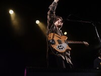 たなかえいぞを（Vo, G）（撮影：小財美香子）