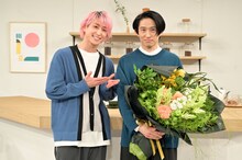 左から佐久間大介（Snow Man）、三宅健。（写真提供：NHK）