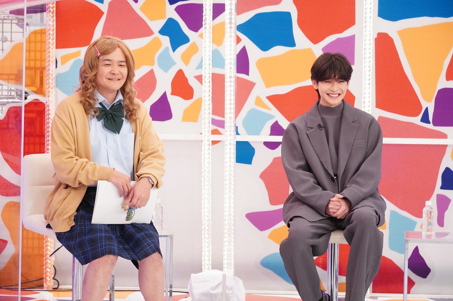 ノブ（千鳥）と高橋文哉。(c)フジテレビ
