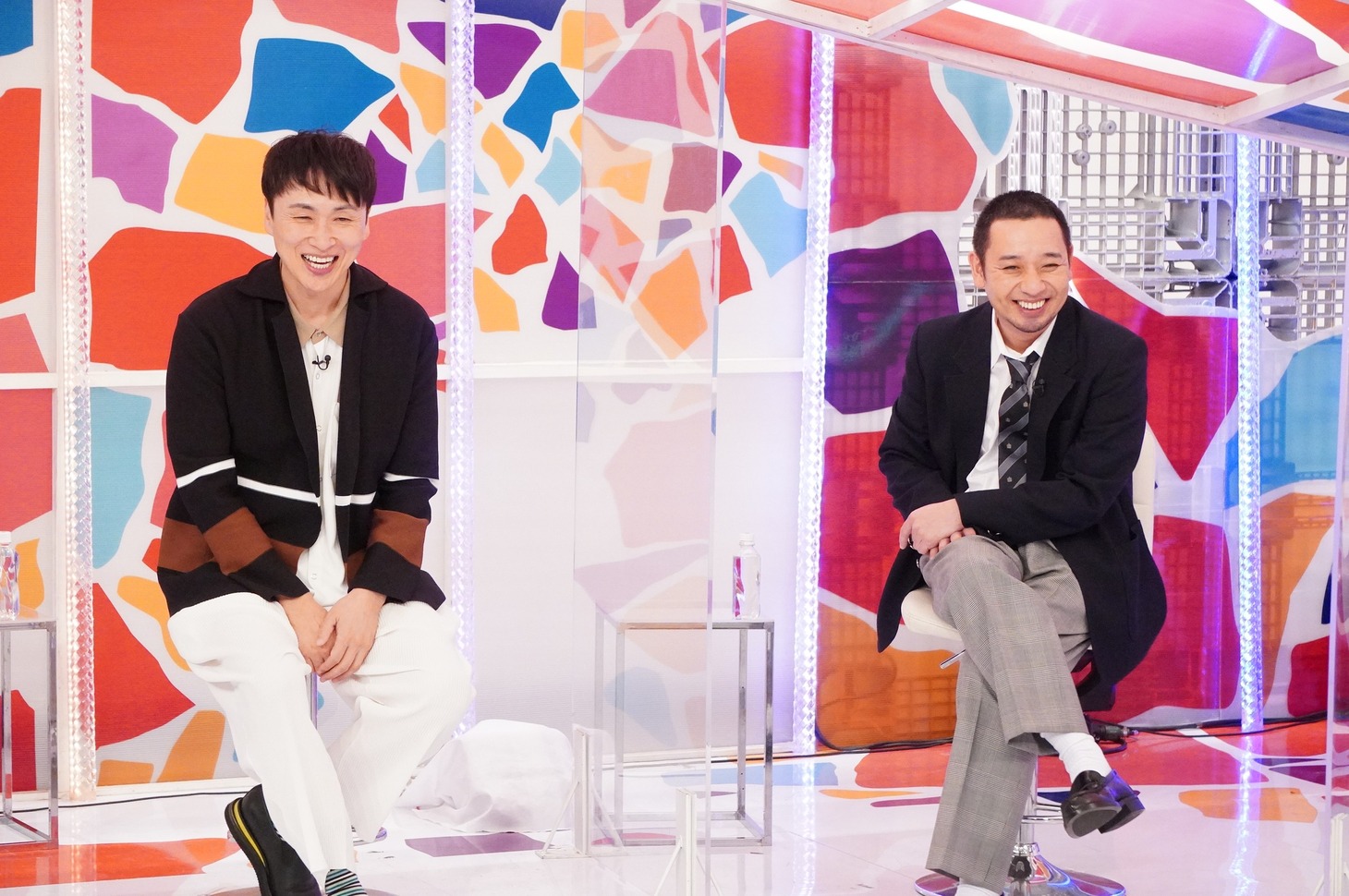 アンジャッシュ児嶋と千鳥・大悟。(c)フジテレビ