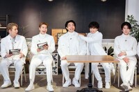 「THE RAMPAGE SPECIAL ～グルグル回るよ運のツキ！2023年運勢ランキングNo.1は誰だ?!～」より。（撮影：曽我美芽）